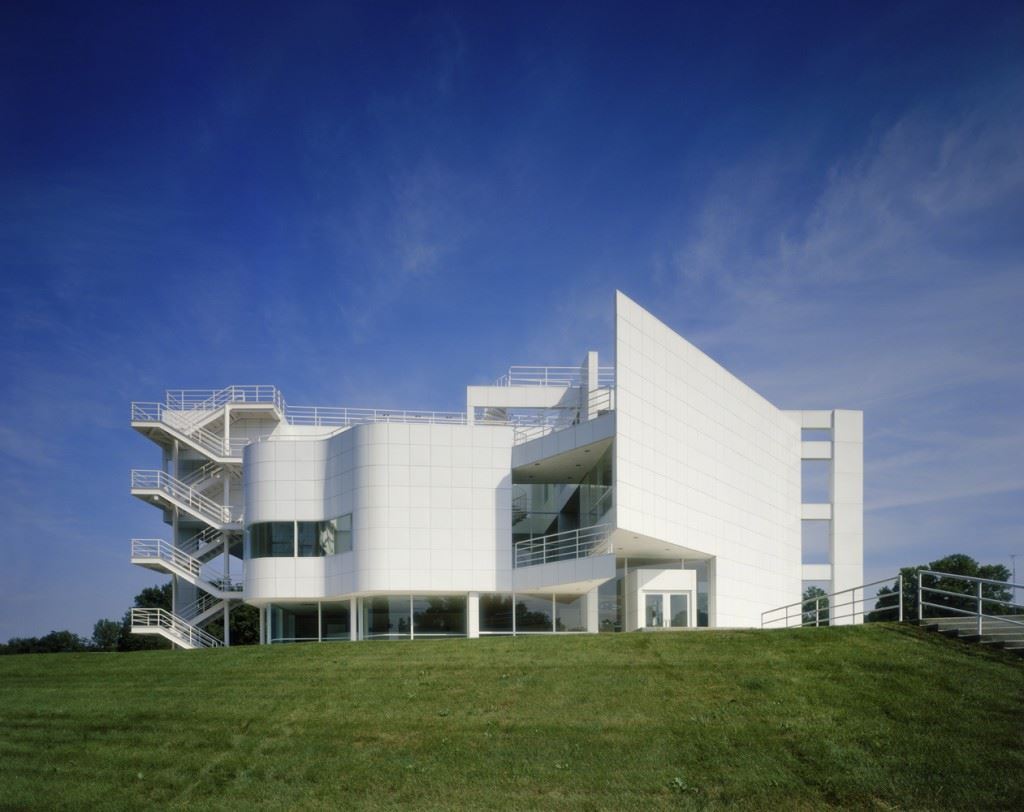 Atheneum / Richard Meier