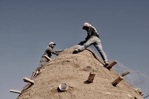 Mülteci Çocuklar için 100 Derslik - Emergency Architecture & Human Rights