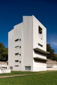 Porto Üniversitesi Mimarlık Fakültesi - Alvaro Siza