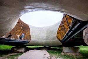 2014 Serpentine Pavyonu / Smiljan Radić