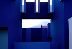 La Muralla Roja (Kırmızı Duvar) / Ricardo Bofill