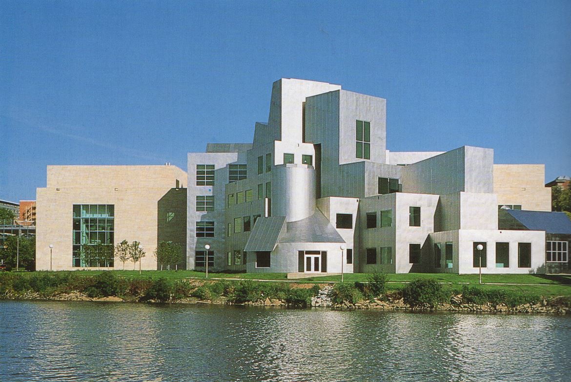 Iowa Yüksek Teknoloji Laboratuvarı - Frank Gehry
