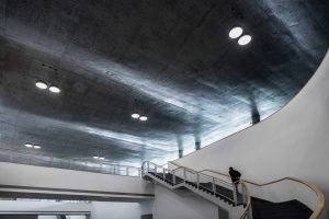 Tianjin Üniversitesi Spor Salonu - Atelier Li Xinggang