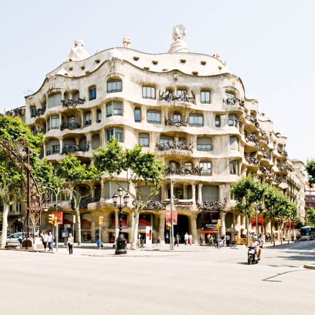 Casa Milà - Antoni Gaudi