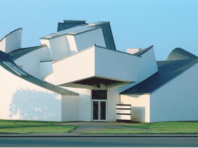 Vitra Tasarım Müzesi / Frank Gehry