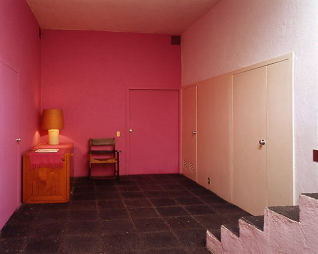 Barragan Evi / Luis Barragan