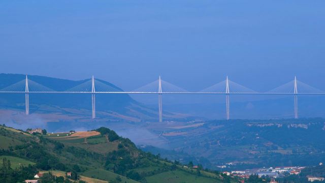 Millau Viyadüğü / Foster + Partners