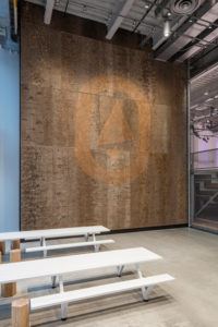 Nike New York Merkez Ofisi / WeShouldDoItAll + STUDIOS Architecture