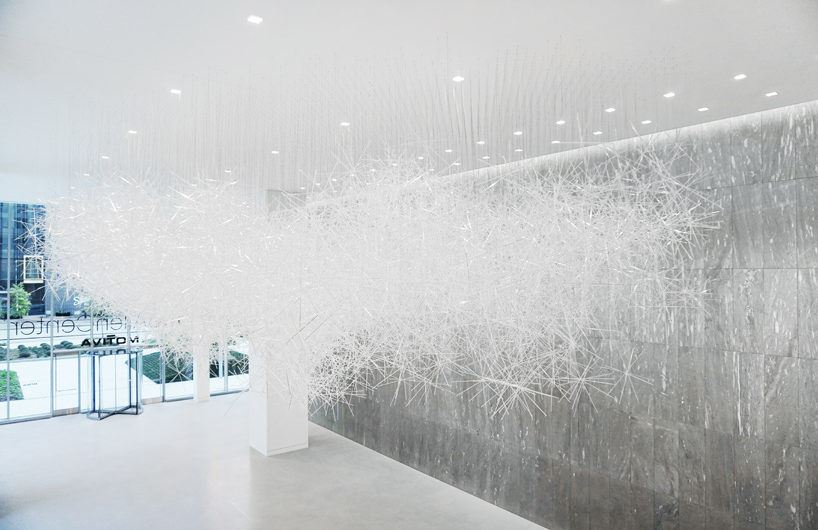 Prismatic Cloud / Tokujin Yoshioka