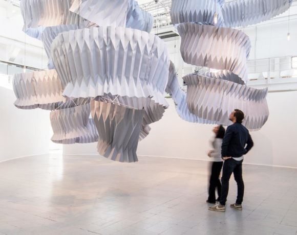 breathing / Kengo Kuma