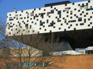 Sharp Tasarım Merkezi / Will Alsop