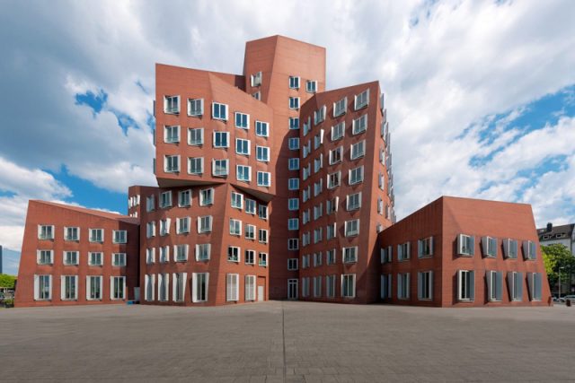 Der Neue Zollhof - Frank Gehry