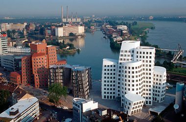 Der Neue Zollhof - Frank Gehry