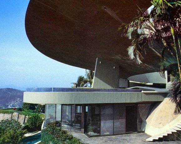 Arongo Evi - John Lautner