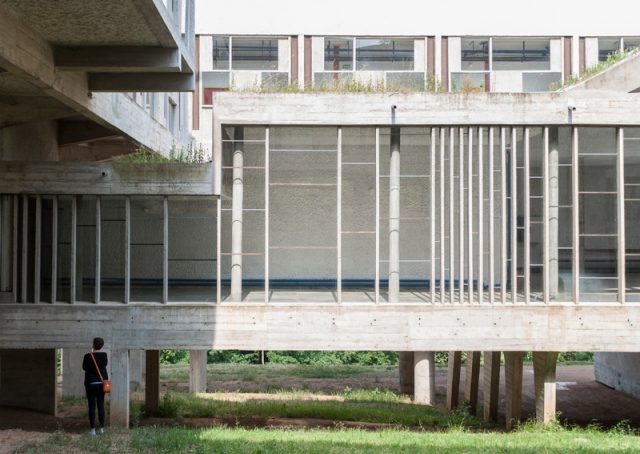 La Tourette Manastırı - Le Corbusier