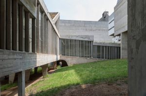 La Tourette Manastırı - Le Corbusier