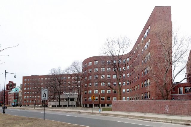 MIT Baker House Öğrenci Yurdu - Alvar Aalto