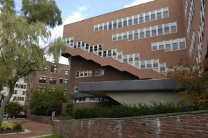 MIT Baker House Öğrenci Yurdu - Alvar Aalto