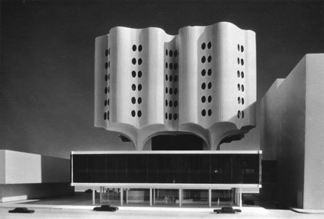 Prentice Kadın Hastanesi - Bertrand Goldberg