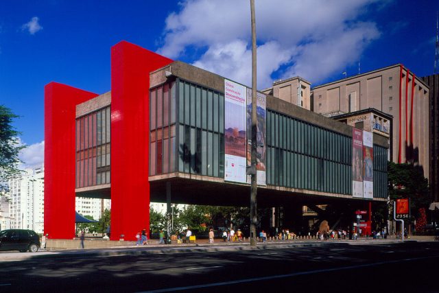 Sao Paulo Sanat Müzesi - Lina Bo Bardi