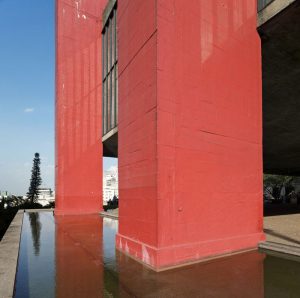 Sao Paulo Sanat Müzesi - Lina Bo Bardi