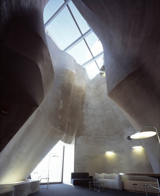 MIT Simmons Hall - Steven Holl