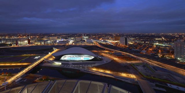 Londra Su Sporları Merkezi - Zaha Hadid