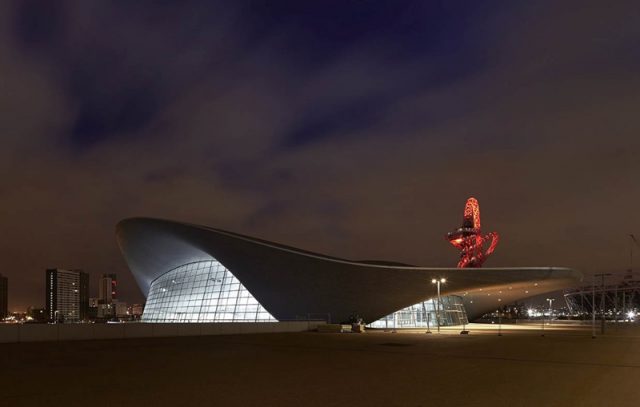 Londra Su Sporları Merkezi - Zaha Hadid