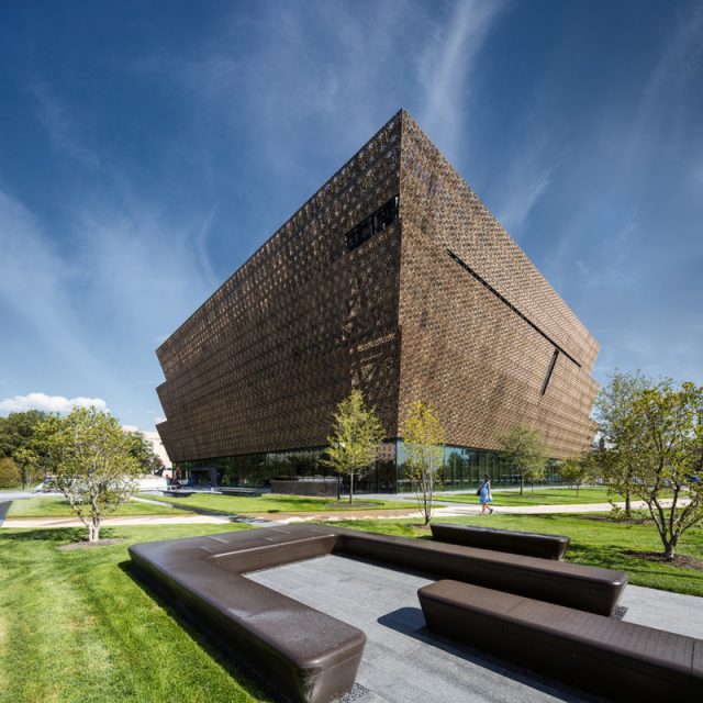 Smithsonian NMAAHC - David Adjaye