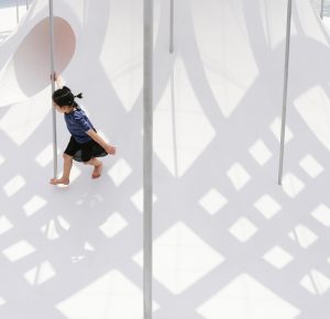 Floating Pavilion / Shen Ting Tseng