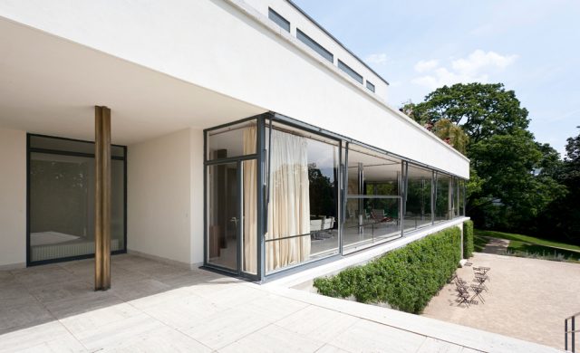 Tugendhat Evi (Villa Tugendhat) / Mies van der Rohe