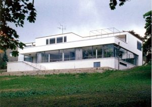 Tugendhat Evi (Villa Tugendhat) / Mies van der Rohe