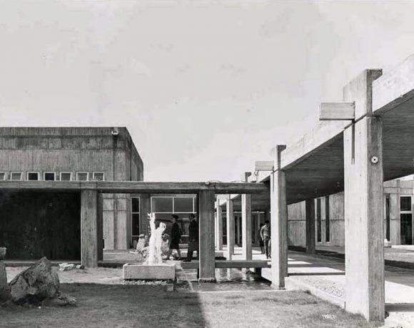 ODTÜ Mimarlık Fakültesi / Behruz ve Altuğ Çinici