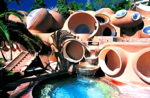 Le Palais Bulles - Antti Lovag