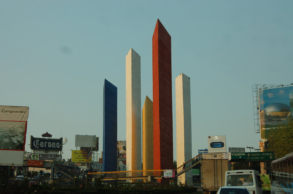 Torres de Satelite / Luis Barragan, Mathias Goeritz