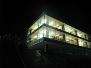 Vakko Moda ve Power Medya Merkezi / REX