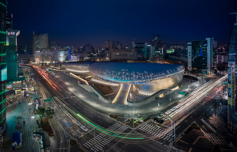 Dongdaemun Design Plaza / Zaha Hadid