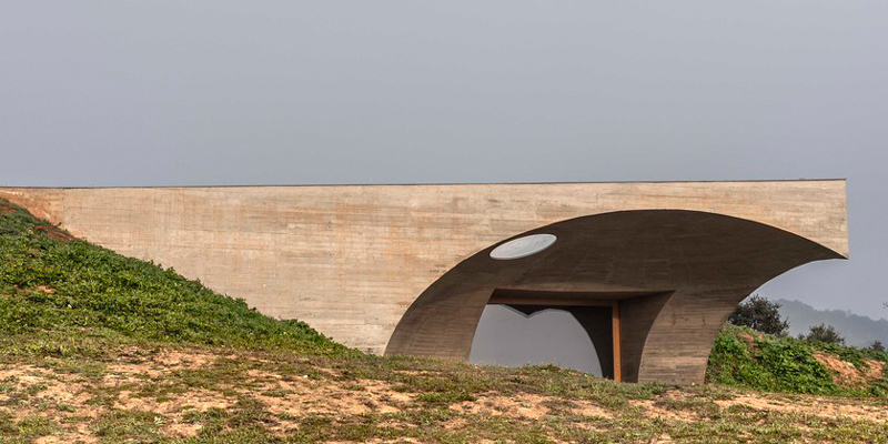 House in Monsaraz / Aires Mateus