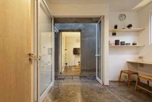 The Twins House / DELUTION