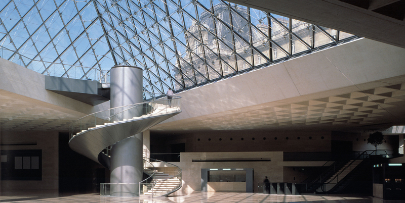 Le Grand Louvre / I.M. Pei