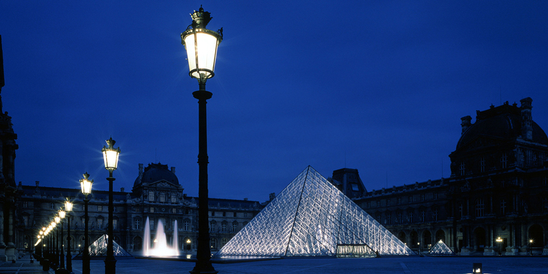 Le Grand Louvre / I.M. Pei