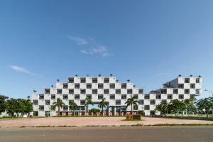 FTP Üniversitesi Yönetim Binası / VTN Architects