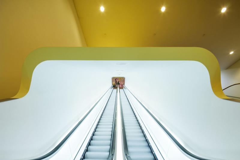 Stedelijk Müzesi / Benthem Crouwel Architects