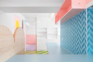 Nagatacho Apartment / Adam Nathaniel Furman